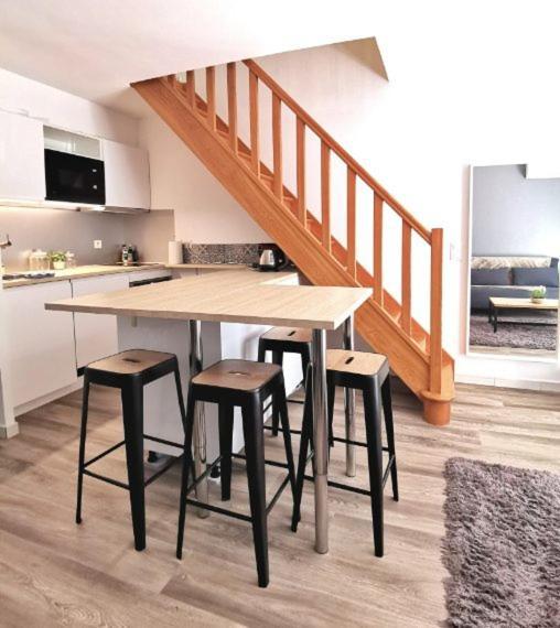 Appartement Les Quatres Loges à Aix-en-Provence Extérieur photo
